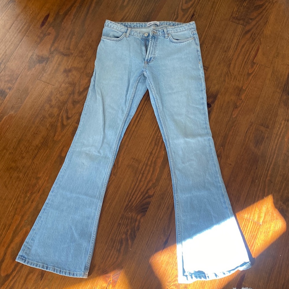 Zara Low Waited Jeans